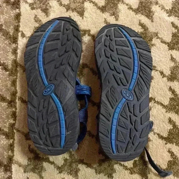 Men’s Blue & Black Chacos with Adjustable Strap - Picture 4 of 4
